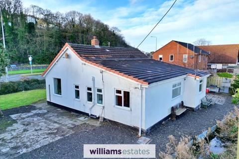 3 bedroom detached bungalow for sale - Tyn Y Morfa, Gwespyr
