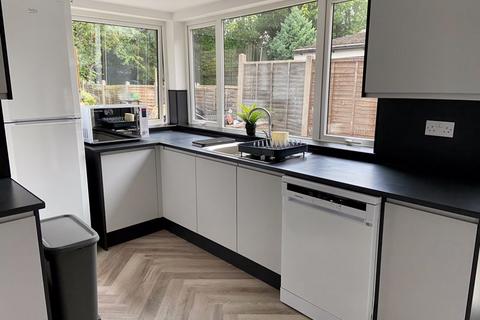 6 bedroom terraced house to rent, Oak Tree Lane, Selly Oak, Birmingham, B29 6HX