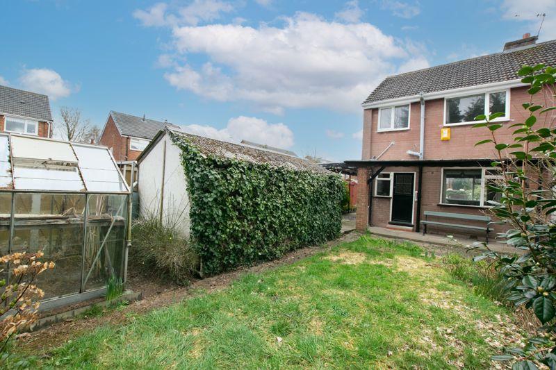 Brook Drive, Astley M29 7HR 2 bed semidetached house £160,000