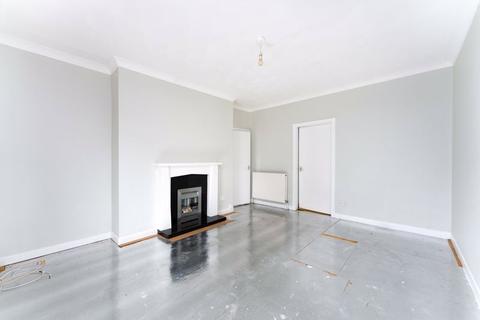 62 Kennington Avenue, Loanhead, EH20 9JA