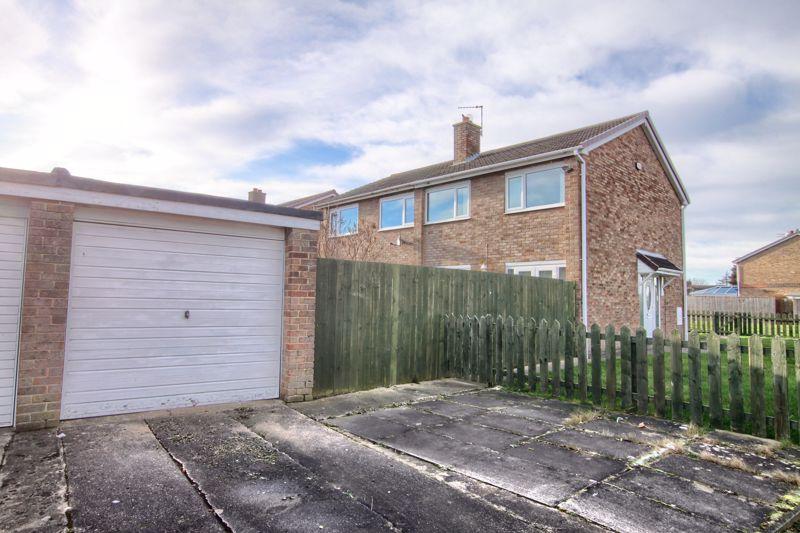 Brough Close, Thornaby 3 bed semidetached house £139,995