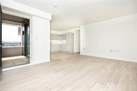 3 bedroom apartment to rent, Heartwell Avenue, London, E16