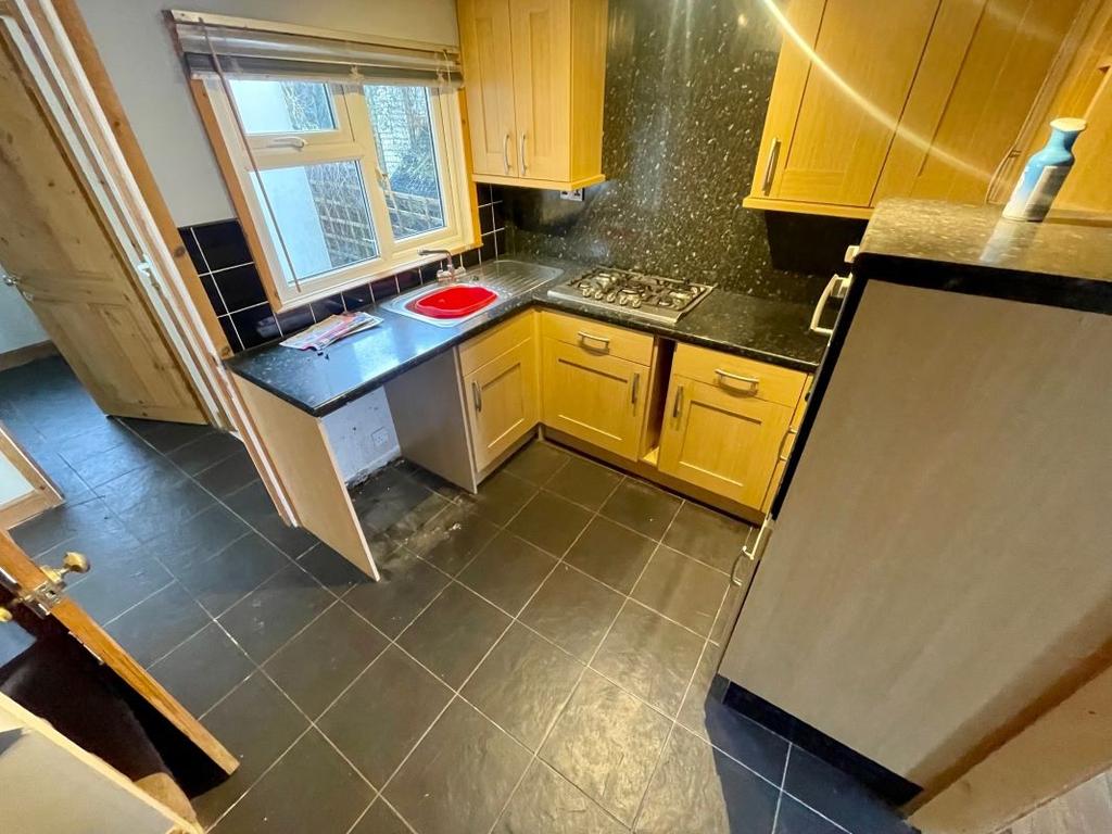 62 Fairlight Road, Hastings, East... 2 bed terraced house £150,000