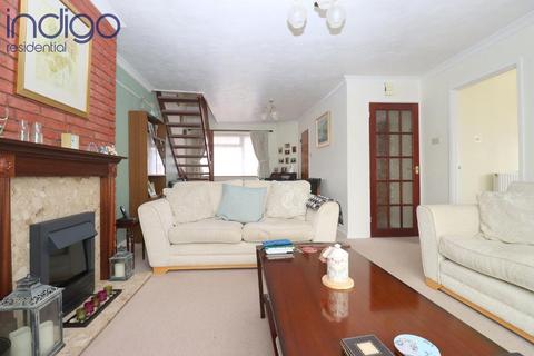 73 Stoneygate Road, Luton, LU4 9TL