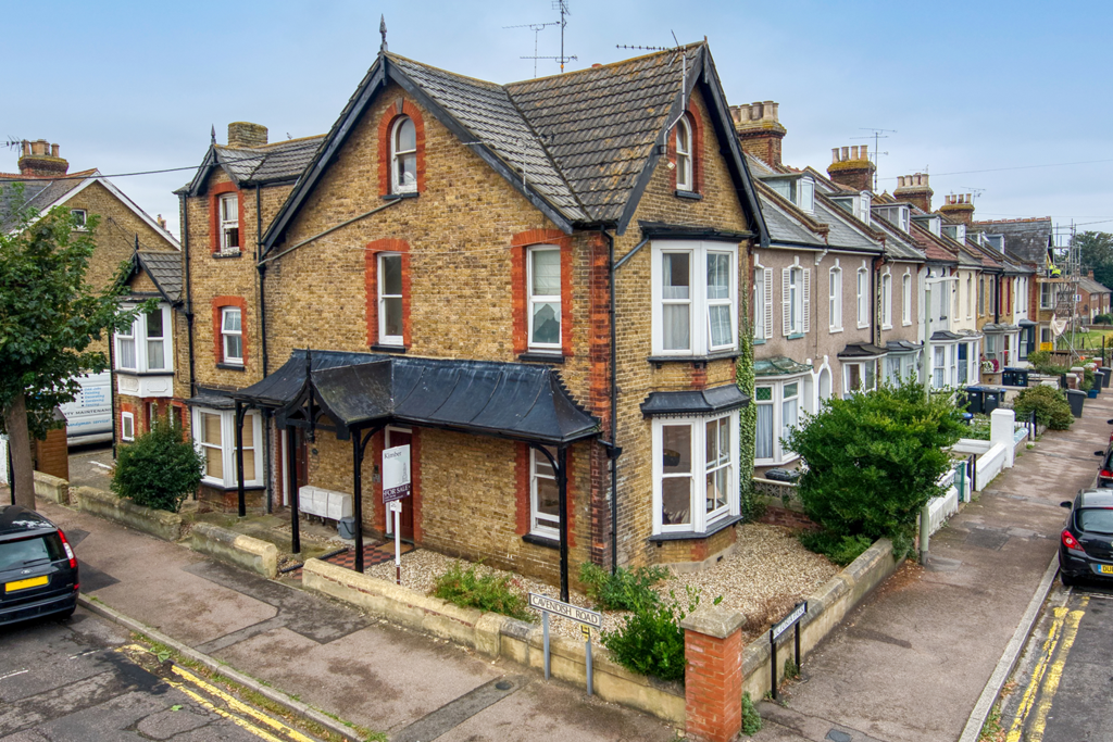 Cavendish Road, Herne Bay, CT6 1 bed flat £125,000