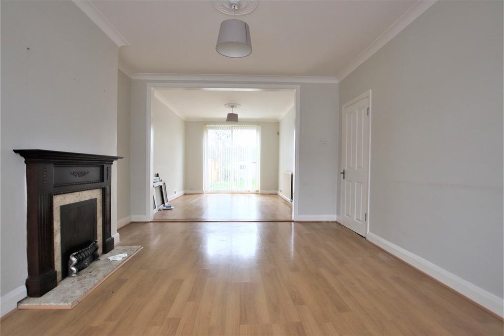 Cranston Road, London, SE23 3 bed end of terrace house £2,100 pcm (£