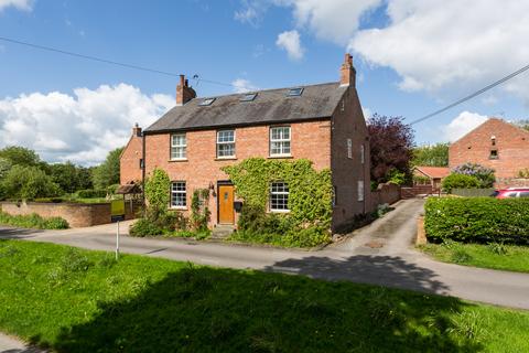 5 bedroom detached house for sale, Main Street, Bishop Wilton, York, YO42