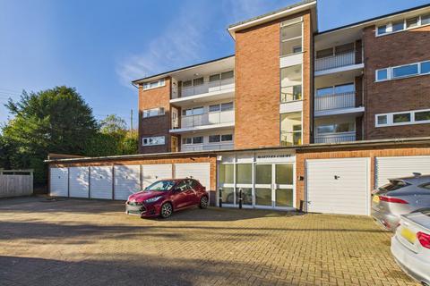 undefined, Martyrs Court, Station Road, Amersham, Buckinghamshire, HP7