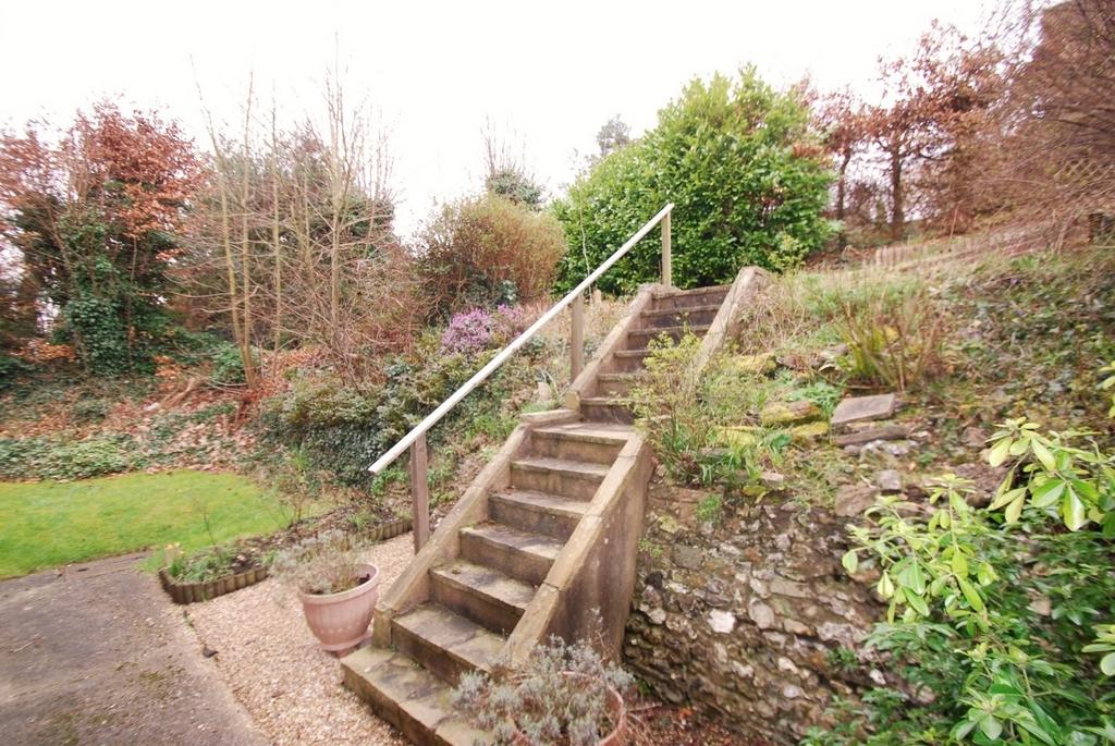 Garden (alternate an