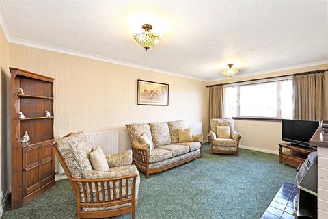 113 Cumbrian Way, Wakefield, WF2 8LA