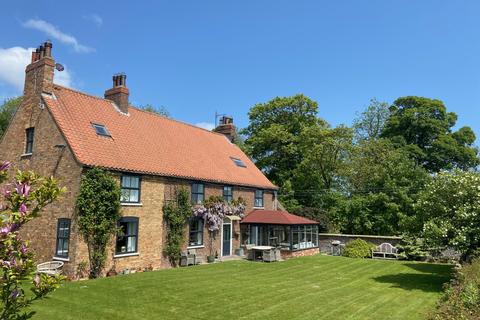 5 bedroom farm house for sale, Hunmanby NORTH YORKSHIRE