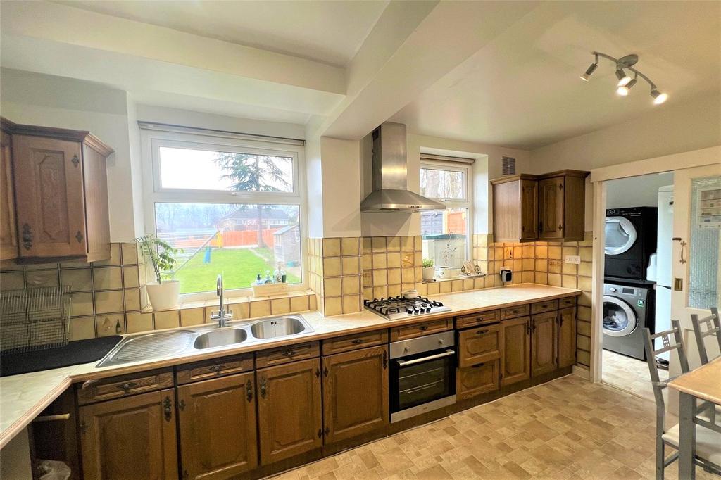 Kitchen/Breakfast Rm