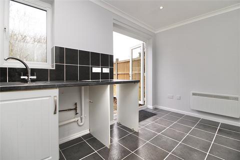 9 Hervey Close, Shotley Gate, Ipswich, IP9 1RR
