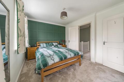 3 Chestnut Row, Ambrosden, Bicester, OX25 2RA