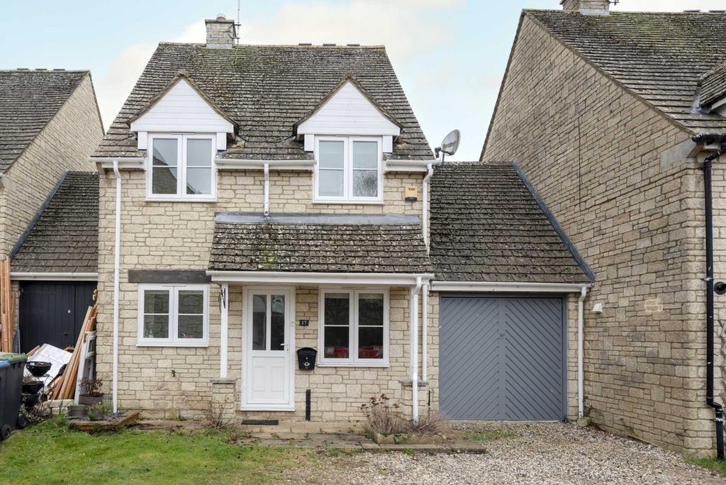 Littlebrook Meadow, ShiptonunderWychwood 3 bed link detached house