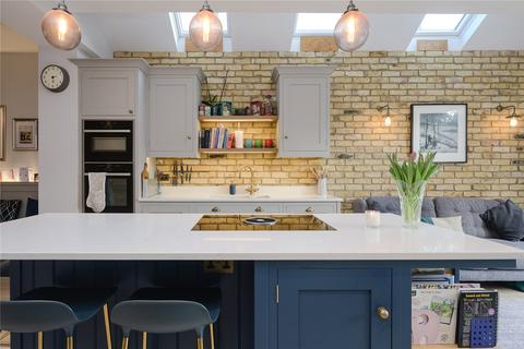 44 Kings Road, Kingston Upon Thames, KT2 5HS