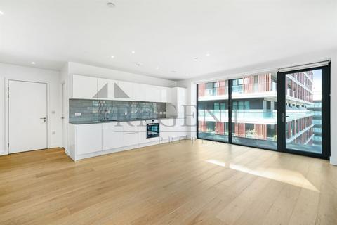 2 bedroom apartment for sale, Fairwater House, Royal Wharf, E16