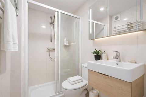 2 bedroom apartment to rent, Munster Road, London, SW6