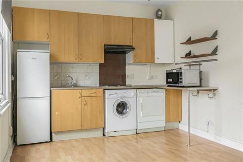 Flat 3, 67 Windsor Road, London, W5 3UJ