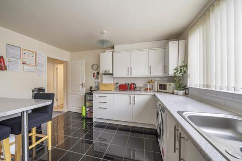 31, Petworth Court Bath Road, Reading, RG1 6PH