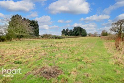 Fernie House The Cottons, Outwell, Wisbech, PE14 8TL