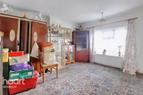 Fernie House The Cottons, Outwell, Wisbech, PE14 8TL