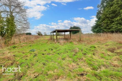 Fernie House The Cottons, Outwell, Wisbech, PE14 8TL