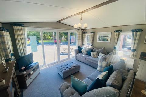2 bedroom lodge for sale, Percy Wood Holiday Park