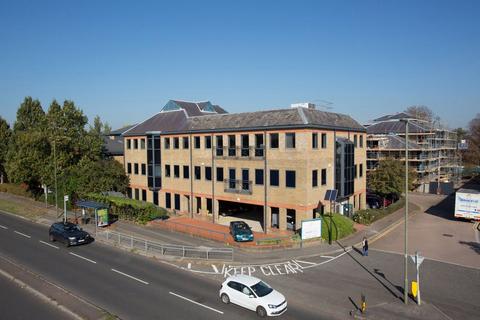 Office to rent, Swan Court, Watermans Business Park, Staines-upon-Thames, TW18 3BA