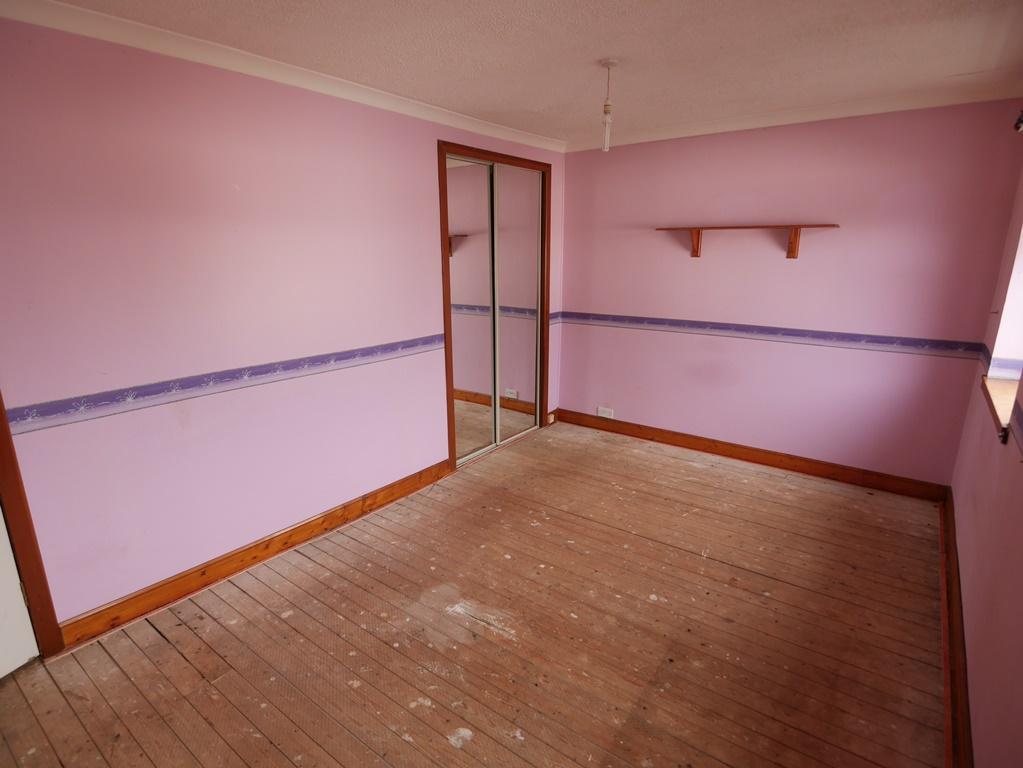 17 Wallamhill Road, Dumfries, DG1 1 UW - Braidwoods