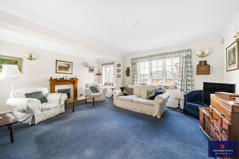 4 bedroom detached house for sale, Tidbury Close, Woburn Sands, Milton Keynes, Buckinghamshire, MK17