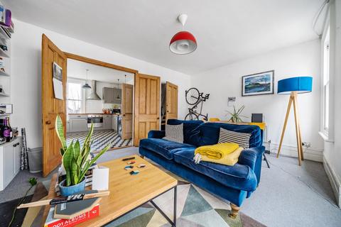 Top Flat, 16 Pendrell Road, London, SE4 2PB