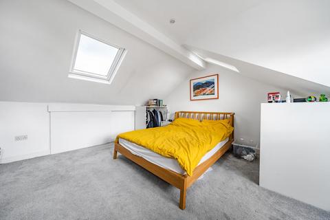 Top Flat, 16 Pendrell Road, London, SE4 2PB