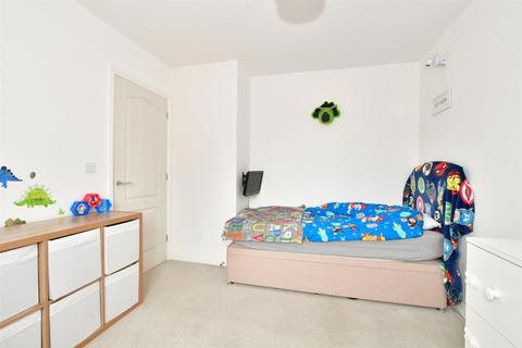 28 Maize Lane, Whitfield, Dover, CT16 3GQ