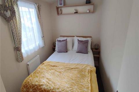 3 bedroom static caravan for sale, St Minver Holiday Park, Willerby Mistral