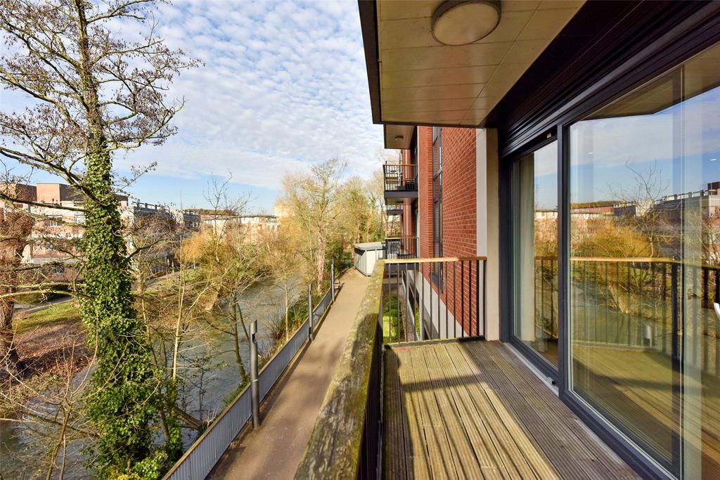 Balcony &amp; View