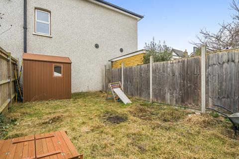 64 Station Road, London, SE20 7BJ