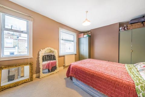 64 Station Road, London, SE20 7BJ