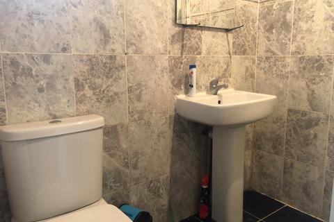 5 bedroom house share to rent, ALL BILLS + WIFI INC Double Room in Shared House - Leyton, E11