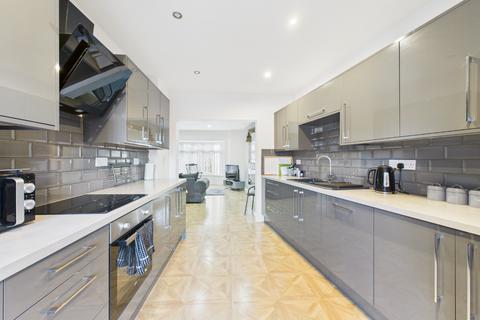 undefined, Princes Avenue, Hull,  HU5 3JL