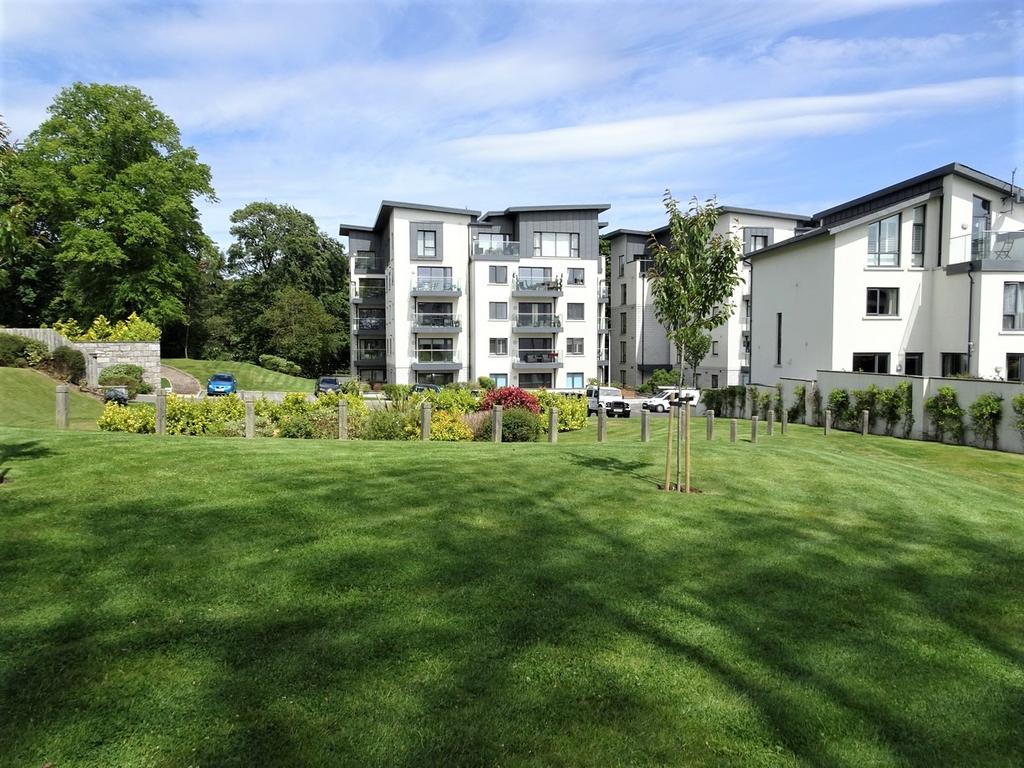 Oakhill Grange, Aberdeen AB15 2 bed apartment £1,000 pcm (£231 pw)