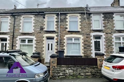 2 bedroom terraced house to rent, Princess Street, Abertillery