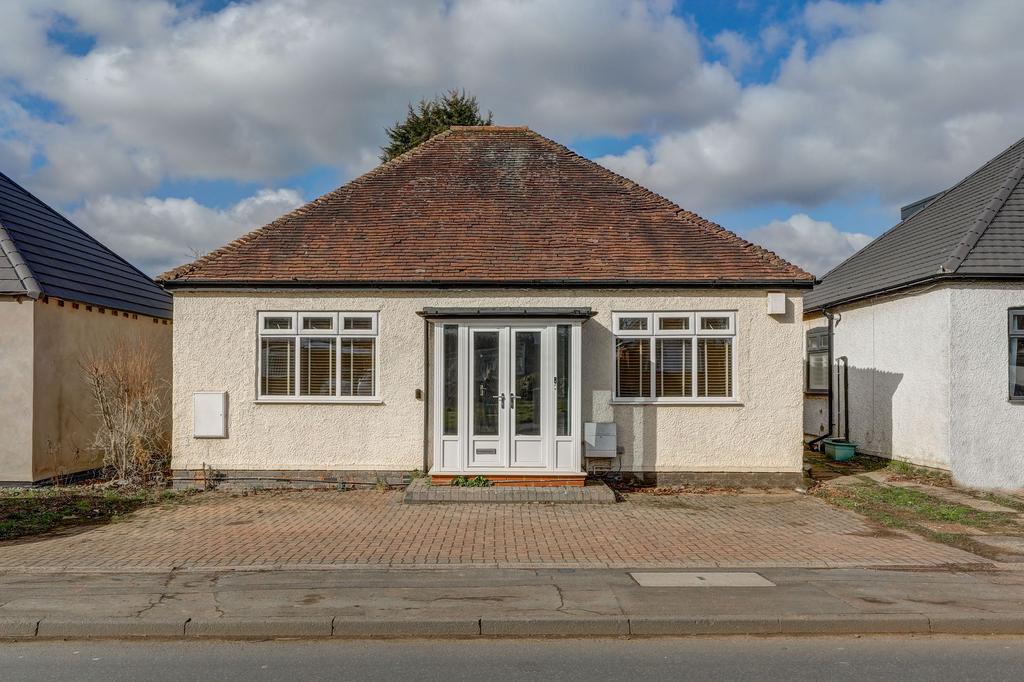 Spring Lane, Hockley Heath, B94 2 bed property £300,000