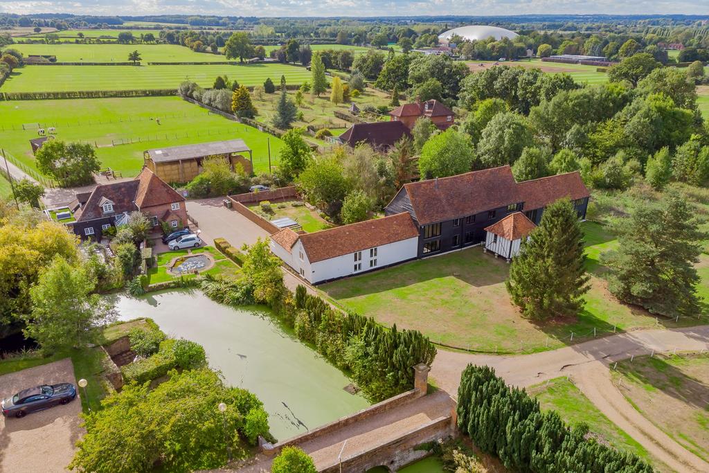 Discreet, 'Off-the-beaten track'