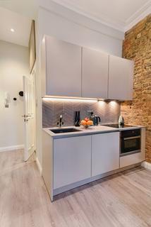 undefined, 21 Linden Gardens, London W2