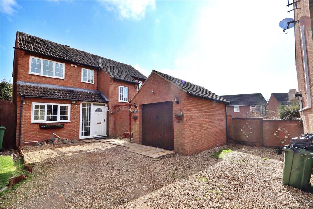 Stainton Drive, Heelands, Milton Keynes, Buckinghamshire, MK13 4 bed