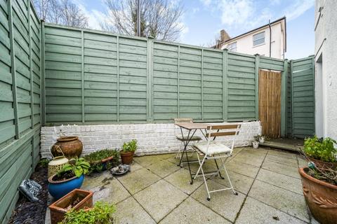 2 bedroom cottage for sale - Courthill Road, Lewisham