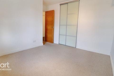 18, New Hunting Court Thorpe Road, Peterborough, PE3 6EW
