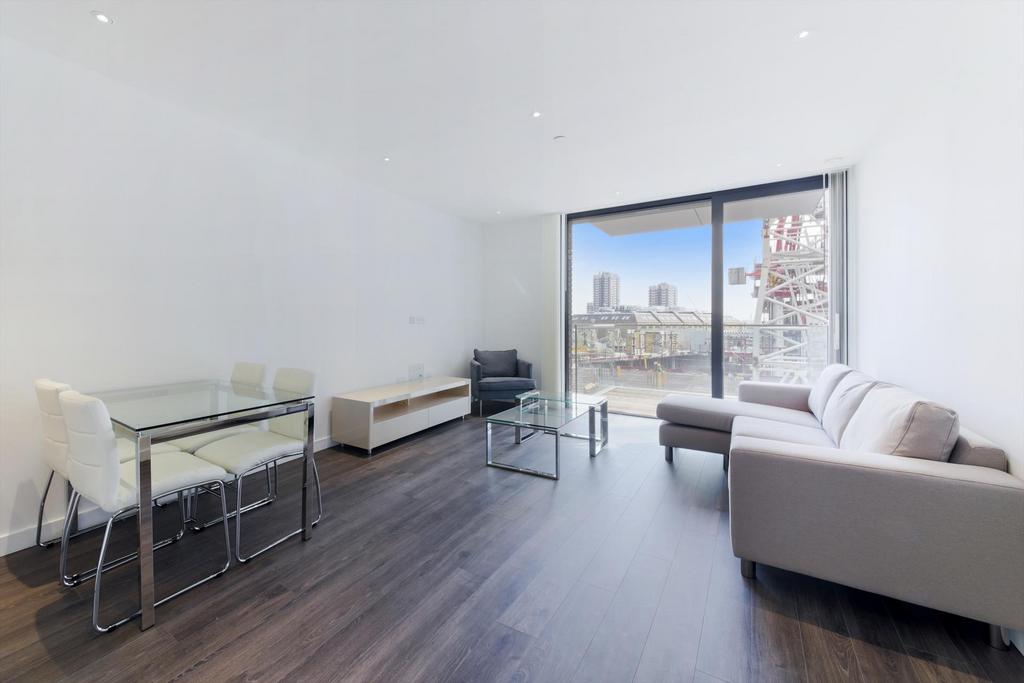 Catalina House, Goodmans Field, E1 2 bed apartment £3,900 pcm (£900 pw)