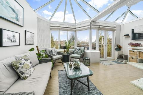 3 Cedar Road, Bromley, BR1 3BY